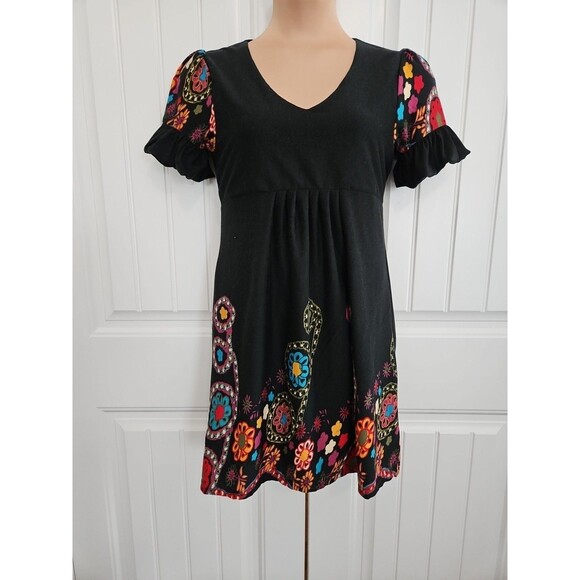 DILY Black Floral Ruffle V-Neck Dress Size Medium (8-10) Boho Retro Bell Sleeve - Picture 1 of 10